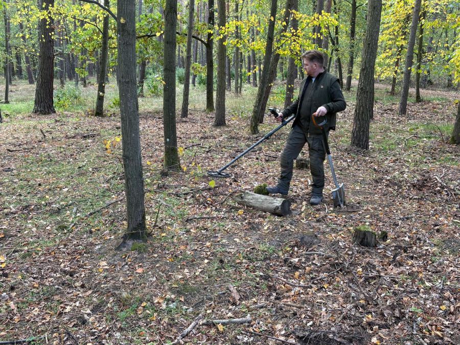 Boří les u Břeclavi je po 11 letech čištění bezpečnější. Pyrotechnici odstranili přes 70 tisíc kusů munice
