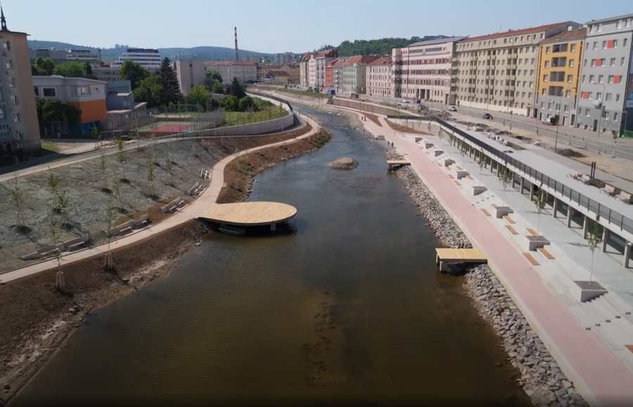 Nová brněnská náplavka: očekávané otevření a protipovodňová ochrana za 1,8 miliardy