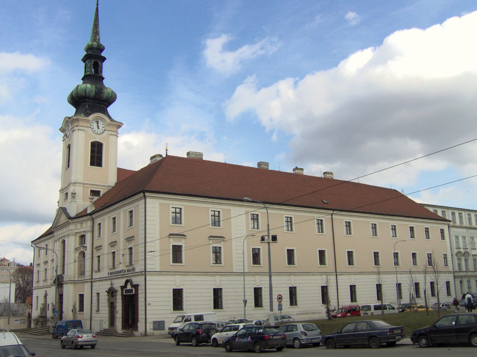 Brno schvaluje převod nemocnice Milosrdných bratří na Konvent