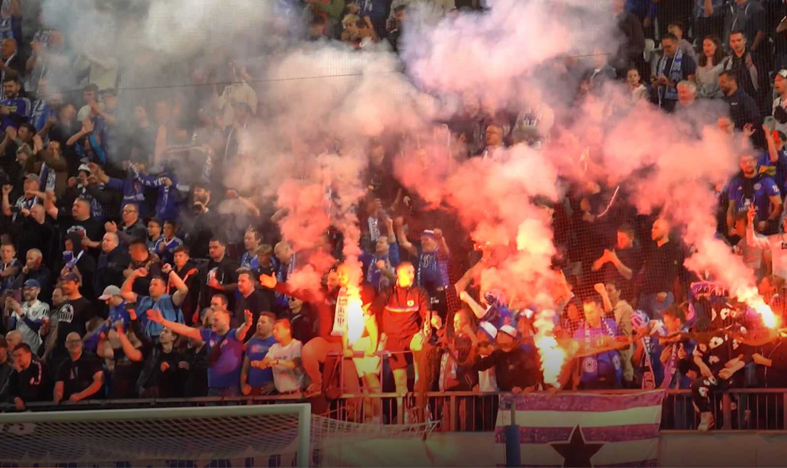 Extrémistický skandál - Doživotní zákaz vstupu!