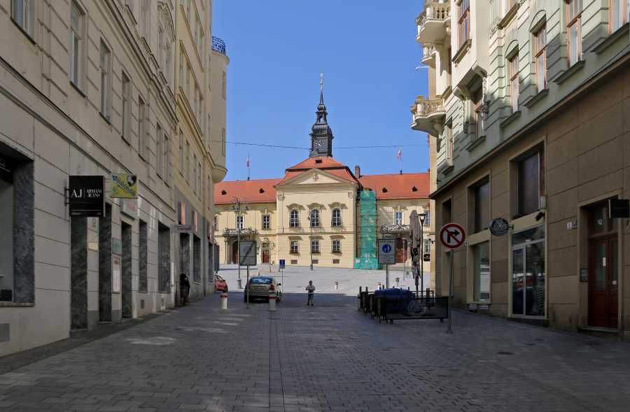 Brno zavádí bariéry proti neoprávněnému vjezdu do centra