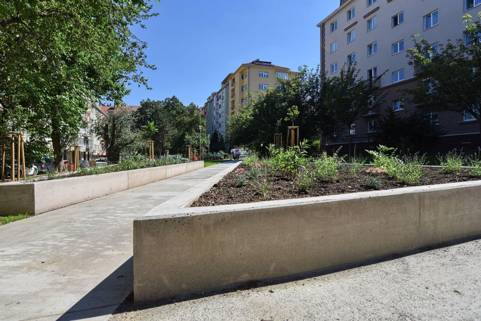 obrázek: Upravili jsme vnitroblok společně s místními