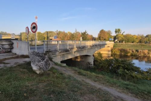 obrázek:Most přes Moravu u Lanžhota čeká kompletní přestavba. Náklady se blíží 170 milionům