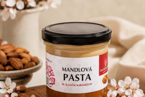 obrázek:Když se potká jemnost s vášní: Mandlový krém se slaným karamelem, který musíte zažít
