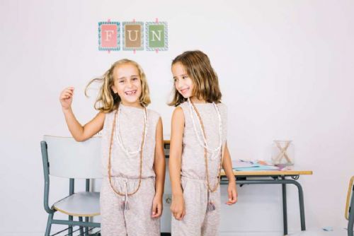 obrázek:Nová pravidla oblékání na ZŠ Sirotkova budí vlnu diskuzí