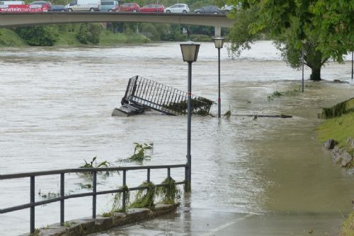 Foto: První povodňové stupně: Vydra, Křemelná a Otava ohroženy dešti