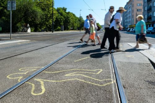 obrázek:V Brně letos tramvaje srazily už 18 chodců. Čtyři střety skončily smrtí