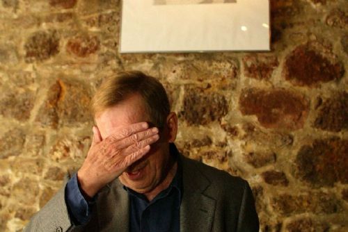 obrázek:Havlovská tramvaj projede Brnem. Provázek připomene jeho nedožité 90. narozeniny