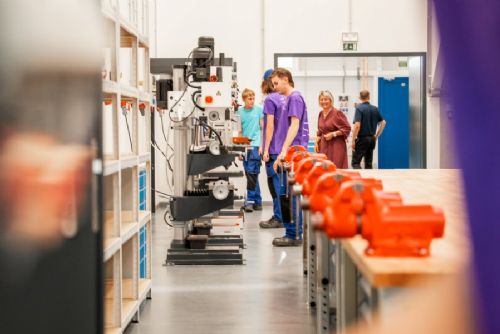 obrázek:Veselí nad Moravou má nové dílny za 100 milionů. Škola rozšířila zázemí technických oborů