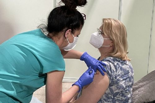 Foto: Očkovací centrum na brněnském výstavišti bude očkovat i neregistrované a to od pondělí 