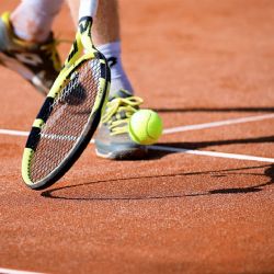 V Medlánkách se obnoví kurt a rozšíří workoutové hřiště