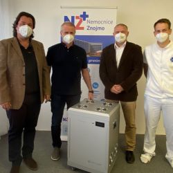 Nemocnice Znojmo pořídila dvě unikátní zařízení pro dezinfekci nejen prostor, ale také sanitek